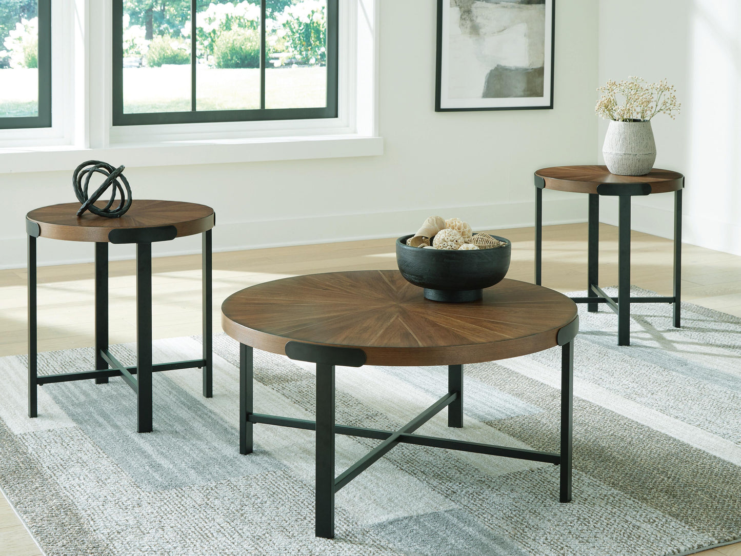 Ashley Crosstrail Brown Table (Set of 3)
